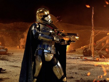 ���������� R2D2 �������� ������